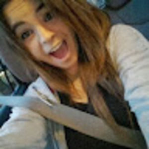 Meet your Posher, Edona